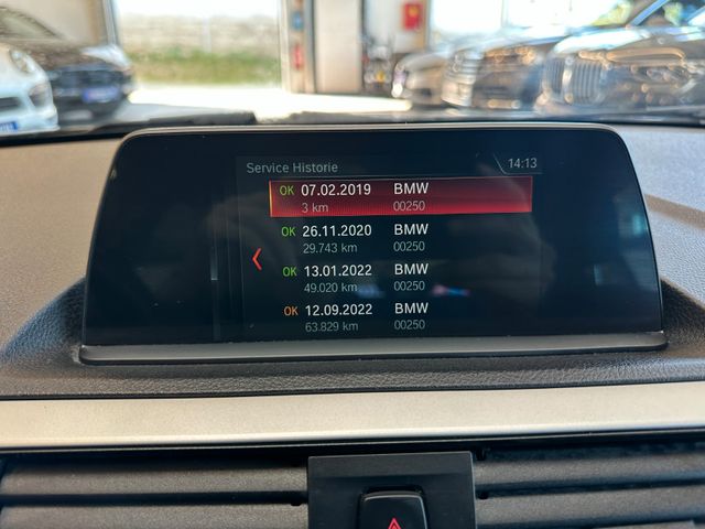 BMW 118 i *Klima*PDC*Navi*Sitzh*Klimaautomatik*