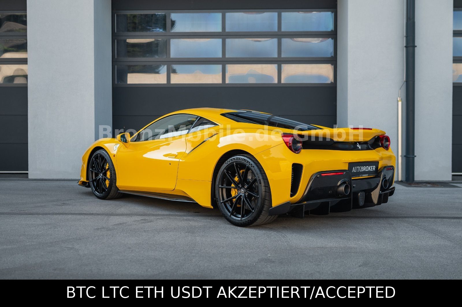 Ferrari 488 Pista