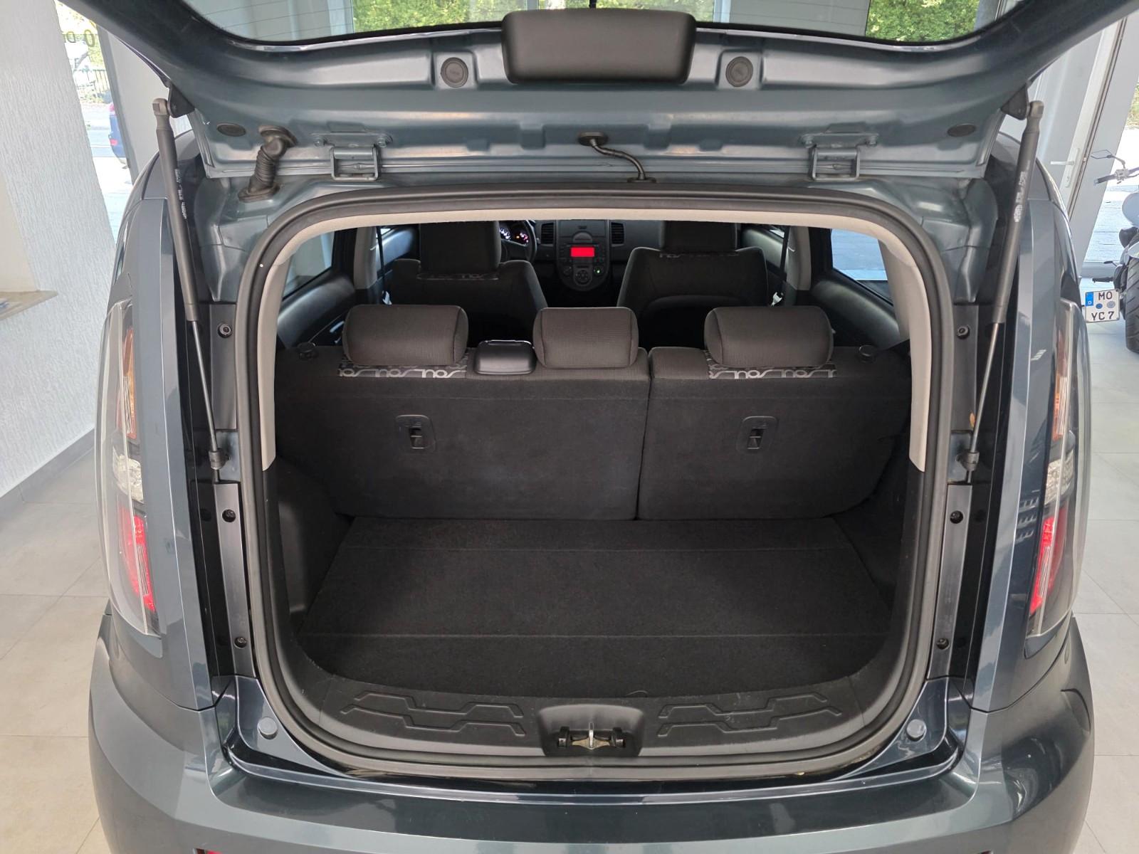Kia Soul 2009 — photo 11