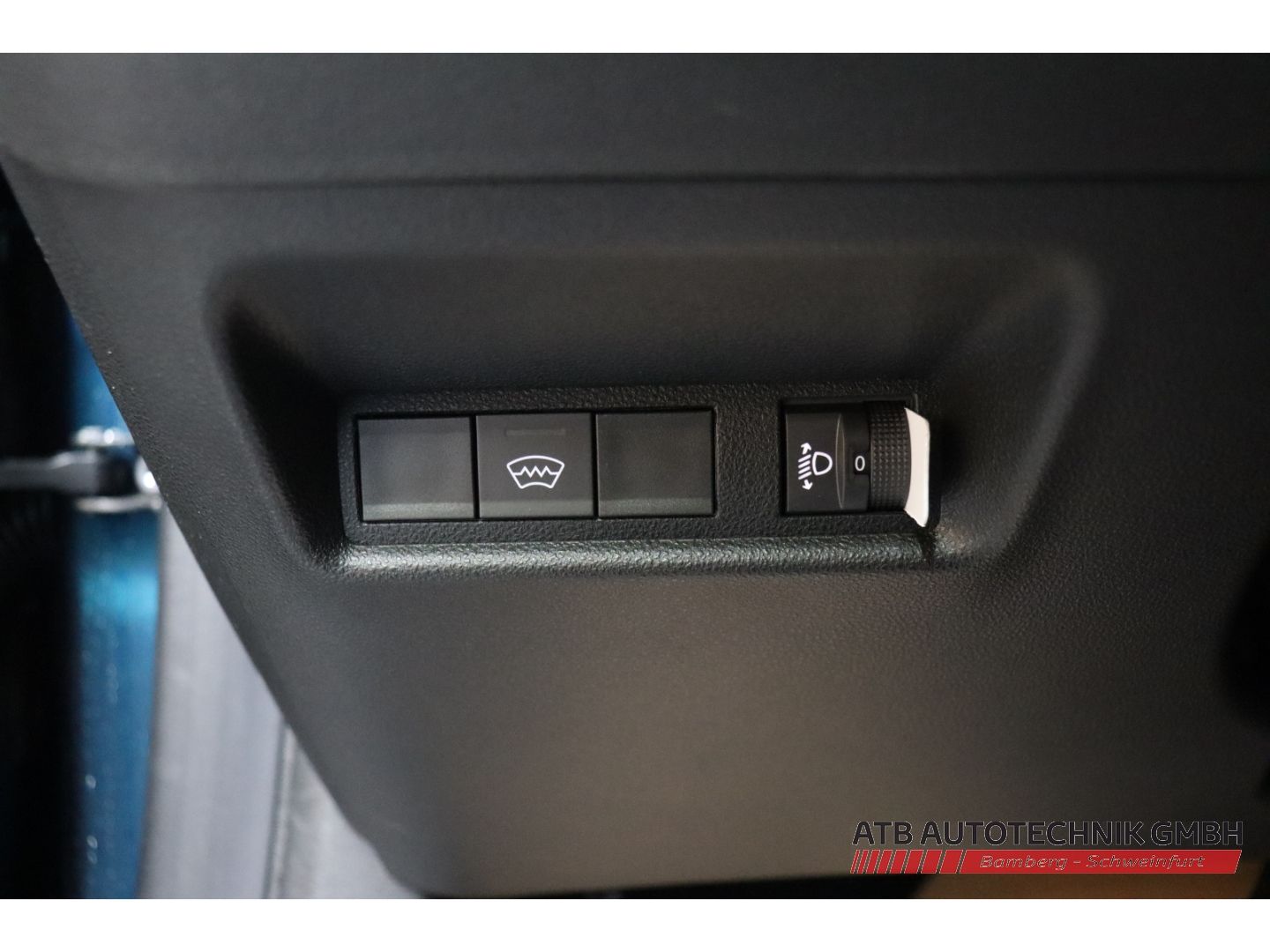 Fahrzeugabbildung Fiat 600 Hybrid 1,2 T3 74kW (100PS) Style-Paket