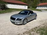 Audi TT Roadster 1.8T quattro 132 kW - - Audi aus 2001