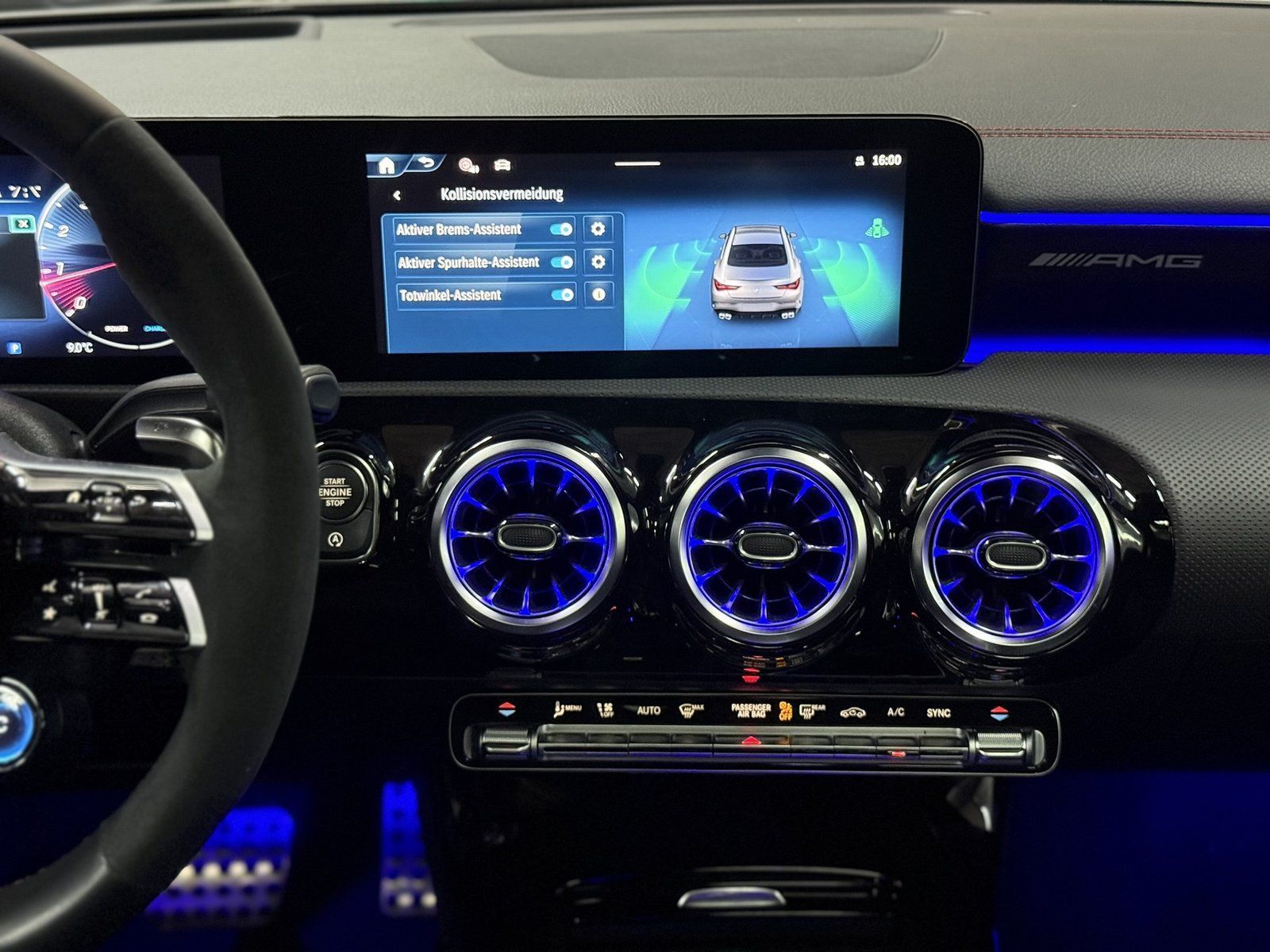 Fahrzeugabbildung Mercedes-Benz AMG CLA 35 4M*BURMESTER*PANO*FAP*HUD*360°KAMERA