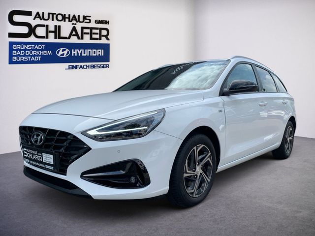 Hyundai i30 Kombi 1.5 T-GDI 7-DCT Intro Edition Mild-Hyb