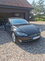 Tesla Model S 85 - - gebrauchte Tesla Model S aus dem Jahr 2014