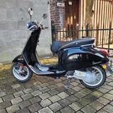 Vespa Sprint 50 2T - VESPA SPRINT 50 2T