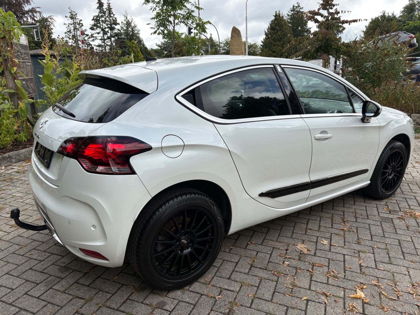 Photo 4 of CITROEN DS4