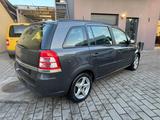 Opel Zafira 1.8 - gebrauchte Opel Zafira aus dem Jahr 2012