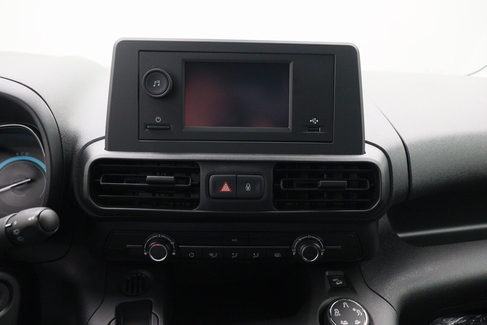 Fahrzeugabbildung Fiat E-Doblo Kastenwagen L2 100 kW Kamera