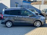 Ford Tourneo Courier Titanium Navi Kamera 1.Hand - Ford Tourneo Courier Titanium mit Benzin-Antrieb