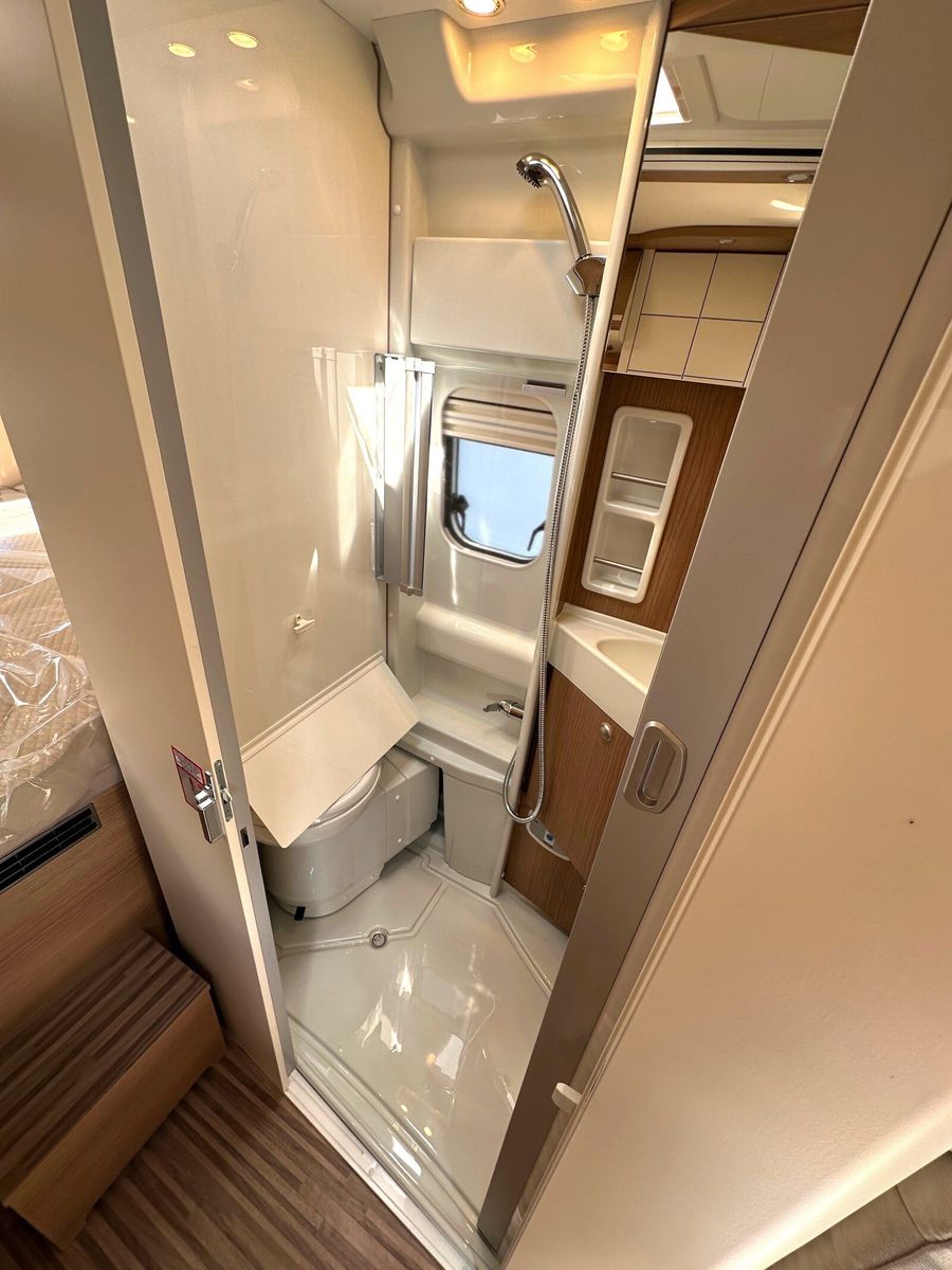 Fahrzeugabbildung Malibu Van diversity 600 DB K Infotainment Lithium
