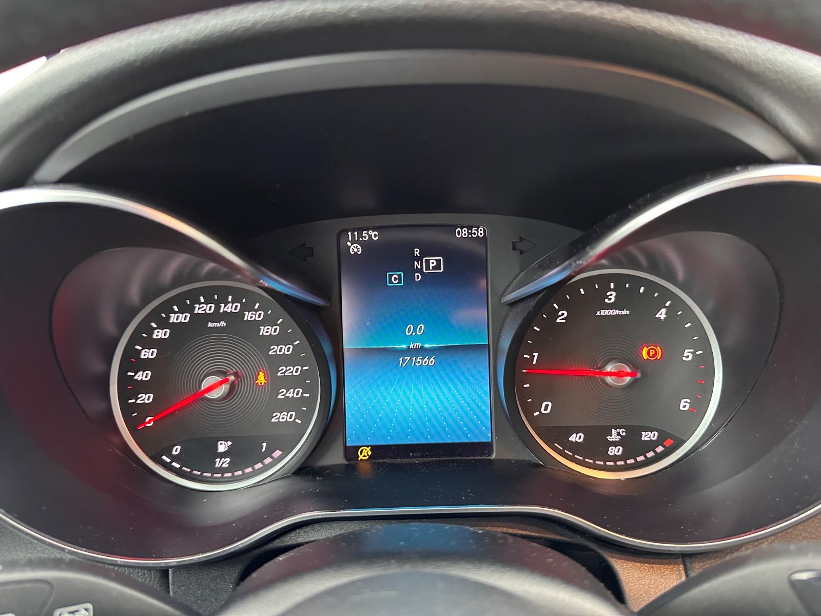 Fahrzeugabbildung Mercedes-Benz C 220 d T-Modell AMG Line Autm. LED/Navi/GRA/PDC