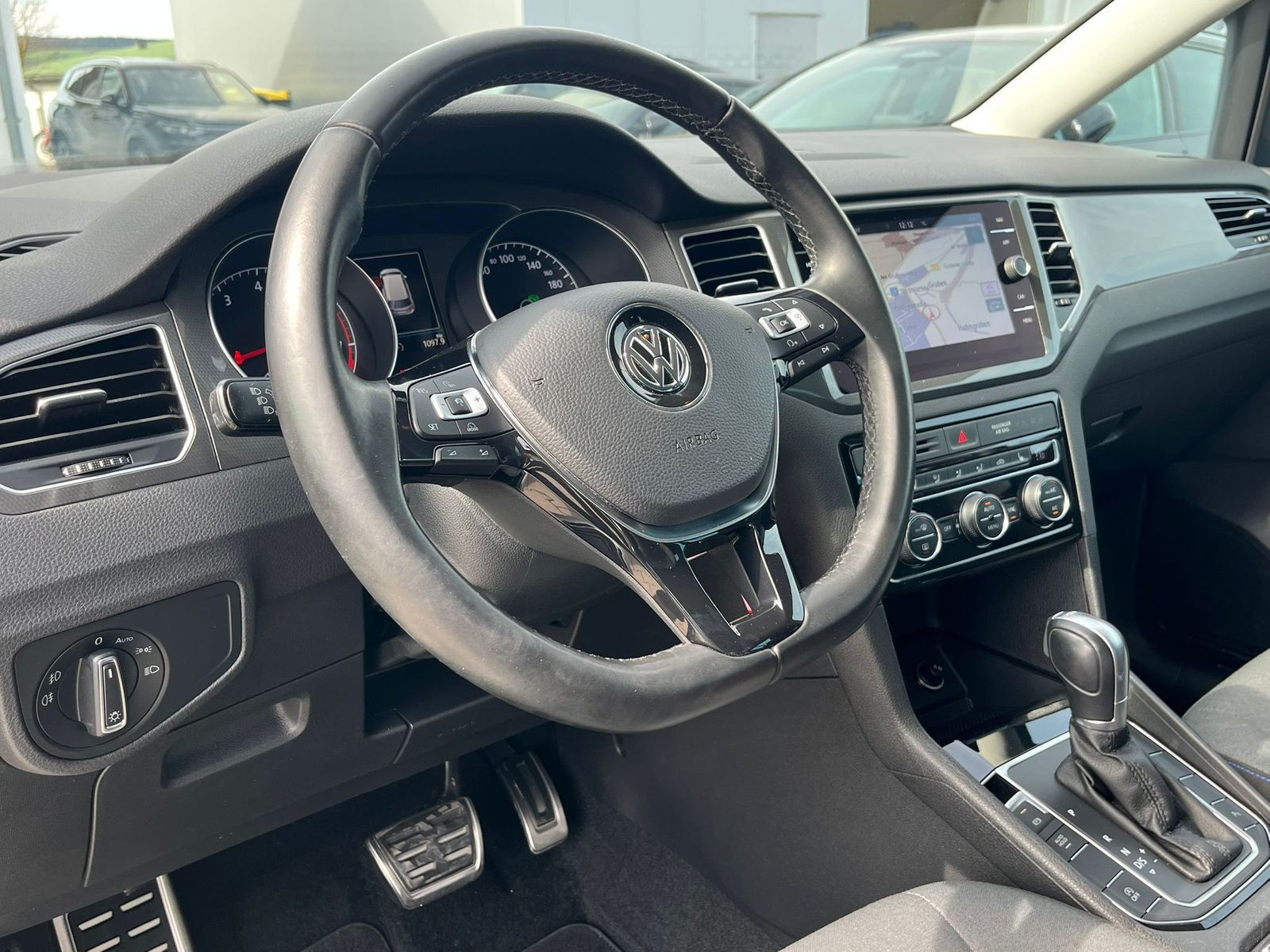 Fahrzeugabbildung Volkswagen Golf Sportsvan 1.5 TSI DSG Join LED*ACC*KAMERA