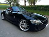 BMW Z4 3.0i SMG Cabrio M-SPORTFAHRWERK-XENON-OPENAIR - BMW Z4 aus 2004: 3.0