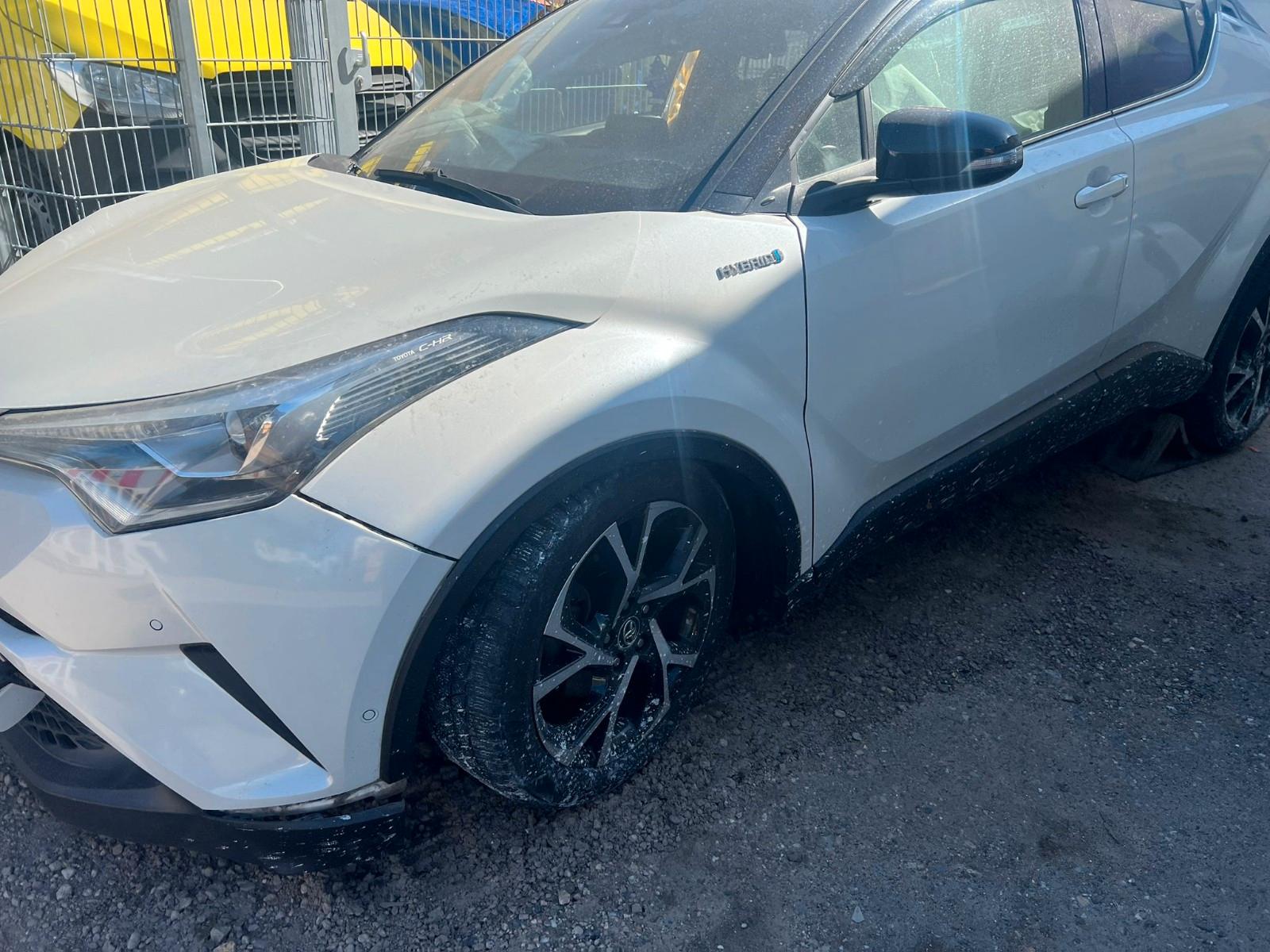 Toyota C-HR 1.8-l-VVTi Hybrid