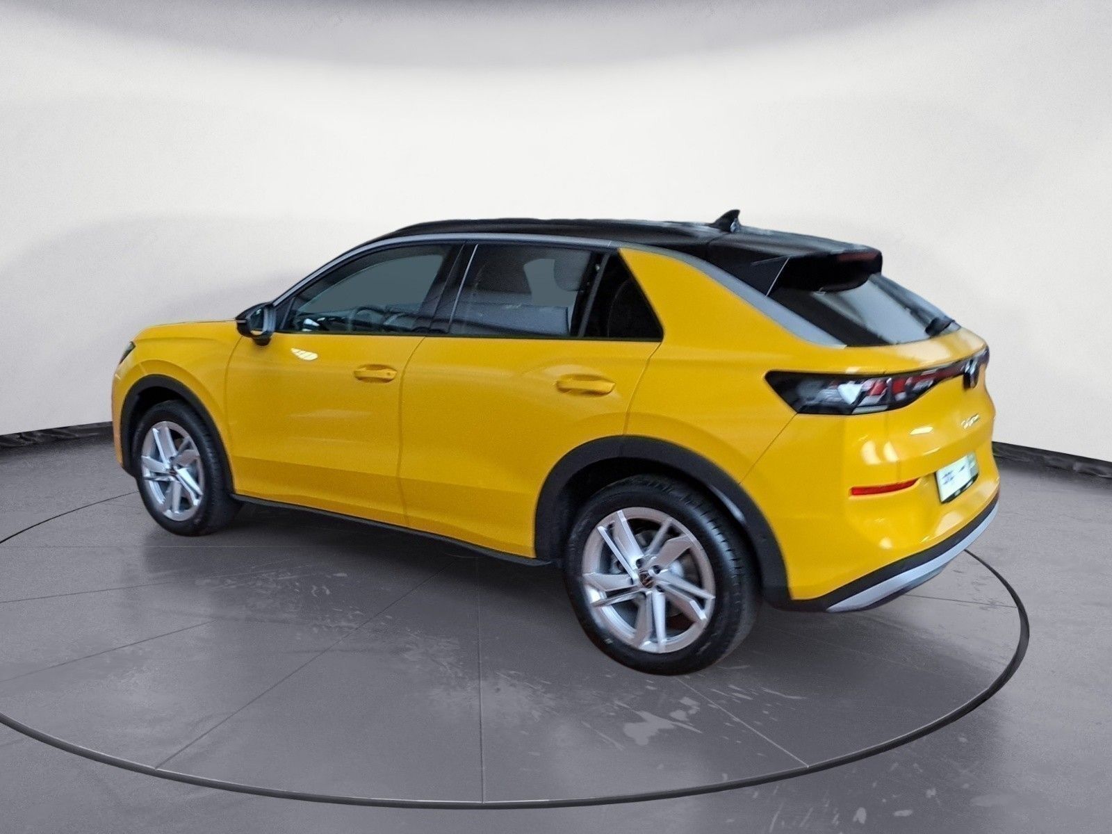 Volkswagen T-Roc Life 1.5 l eTSI OPF ) 7-Gang-Doppelkupplun imagem 3