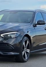 Mercedes-Benz C 300 dT AHK KAMERA Digital Light Junge Sterne - Mercedes-Benz mit Diesel-Antrieb: Junge Sterne