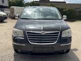 Chrysler Grand Voyager 2.8 Limited °Behindertengerecht° - Chrysler Grand Voyager: 8.2