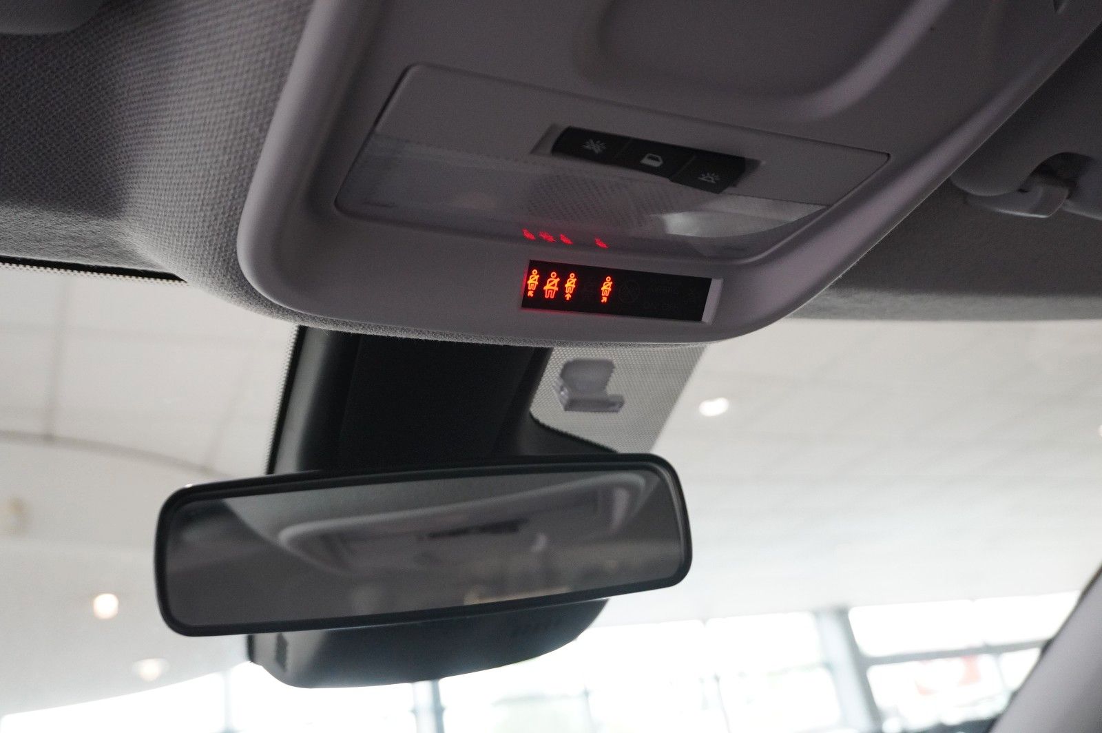 Fahrzeugabbildung Opel Crossland (X) 1.2 EDITION NAVI/LED/KAMERA/DAB+