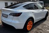 Tesla Model Y Hinterradantrieb RWD RWD - Tesla Model Y mit Anhängerkupplung
