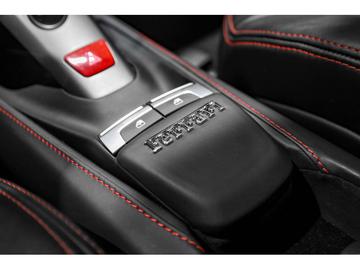 2015 Ferrari 488 GTB — миниатюра 22
