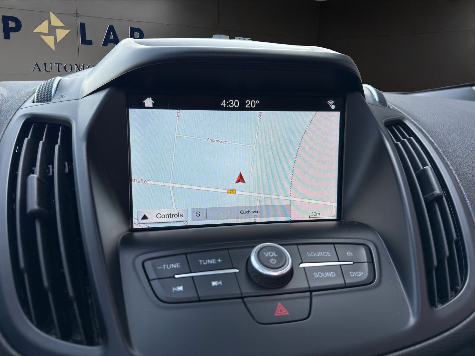 Fahrzeugabbildung Ford Kuga Titanium*Bhz-Lenkrad*RFK*ACC*Pano*Bi-Xenon*