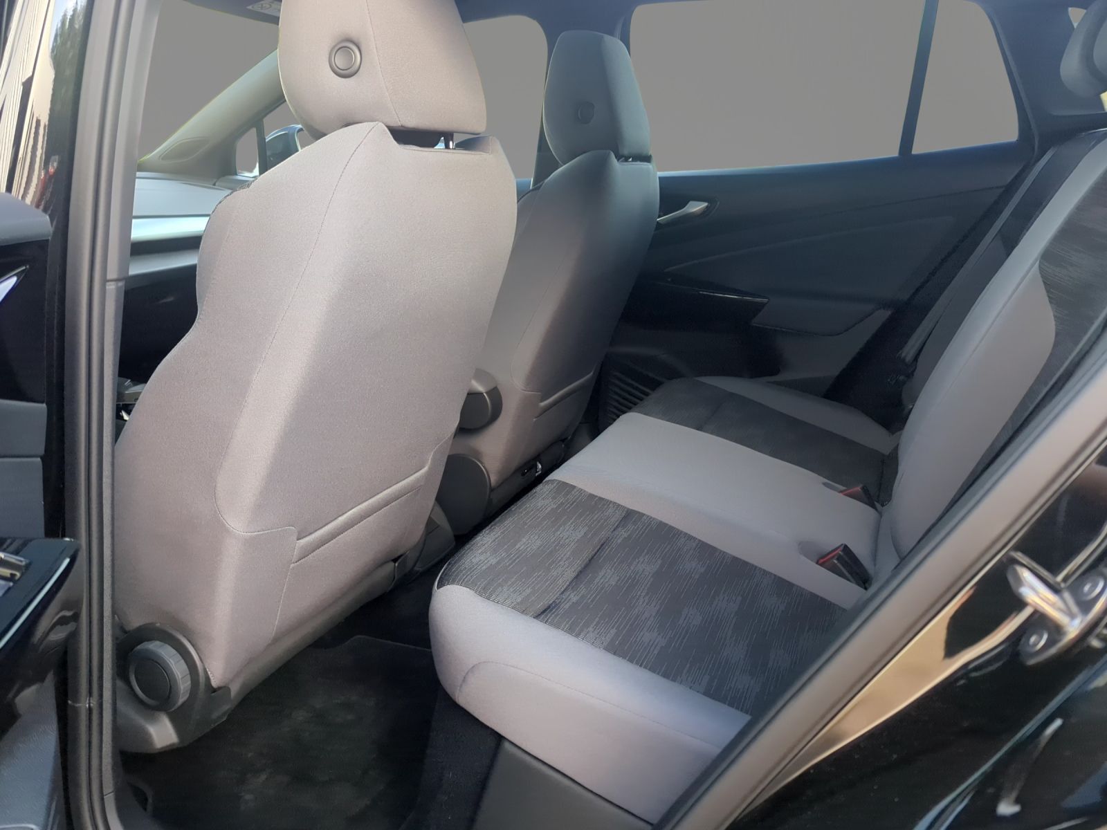 Volkswagen ID.4 - Bild 8