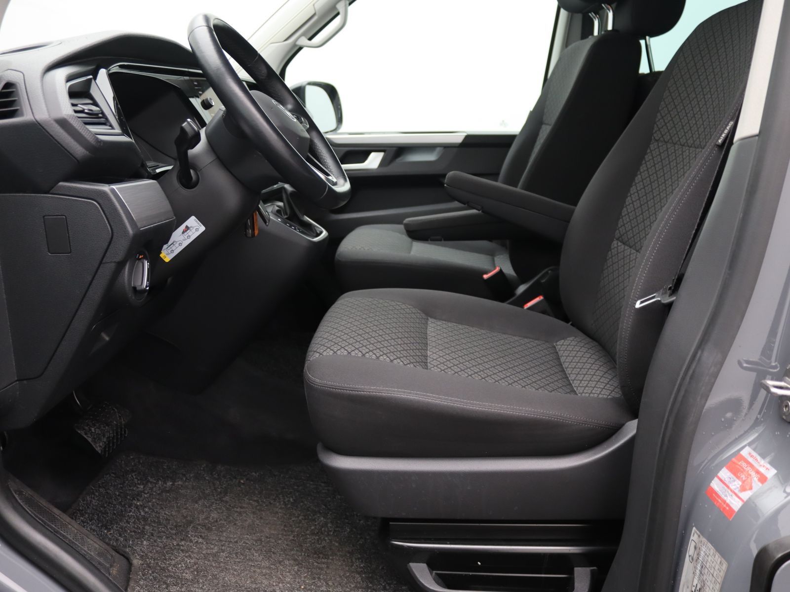 Volkswagen T6 California - Bild 14