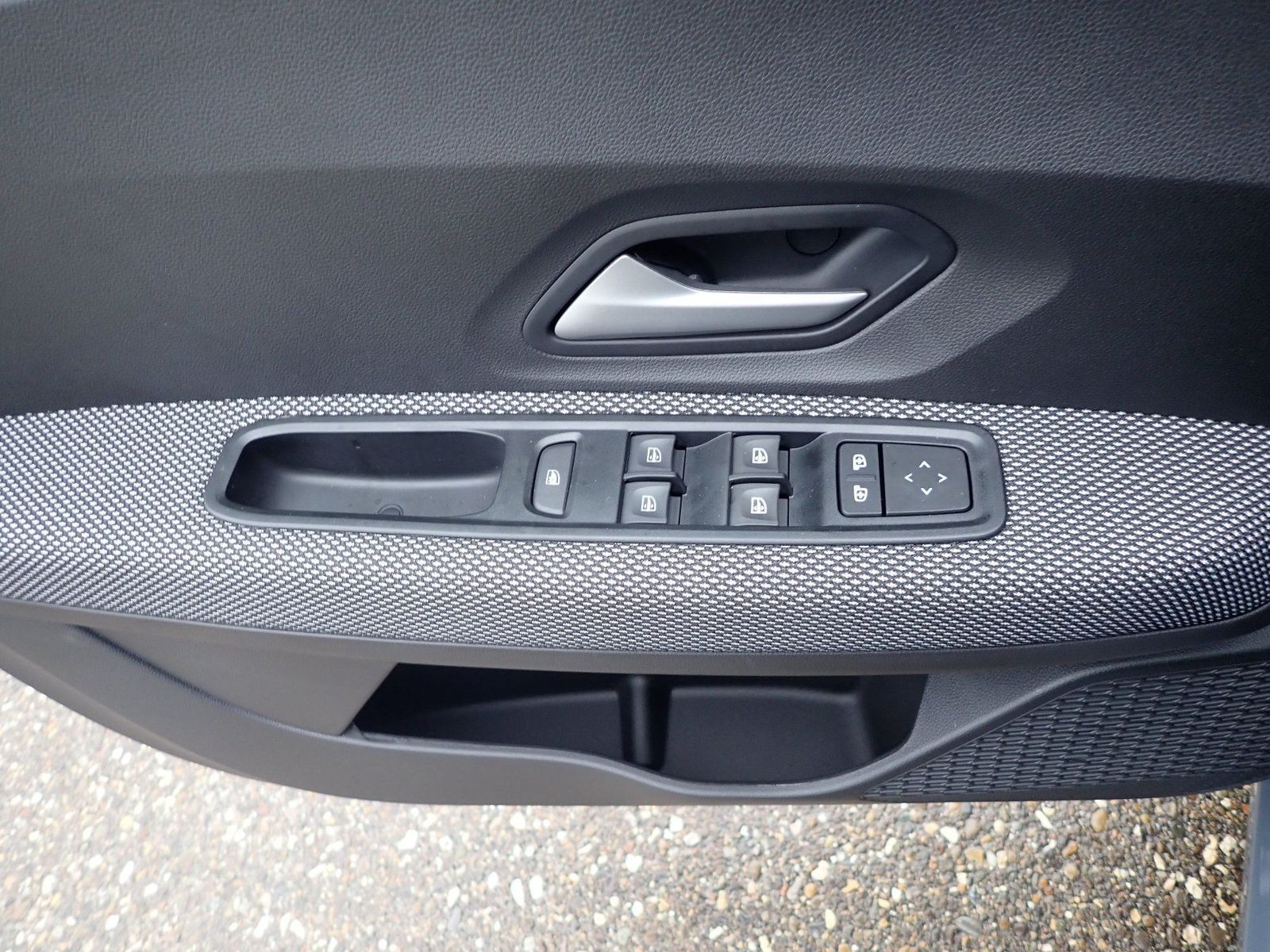 Fahrzeugabbildung Dacia Sandero Expression TCe 90