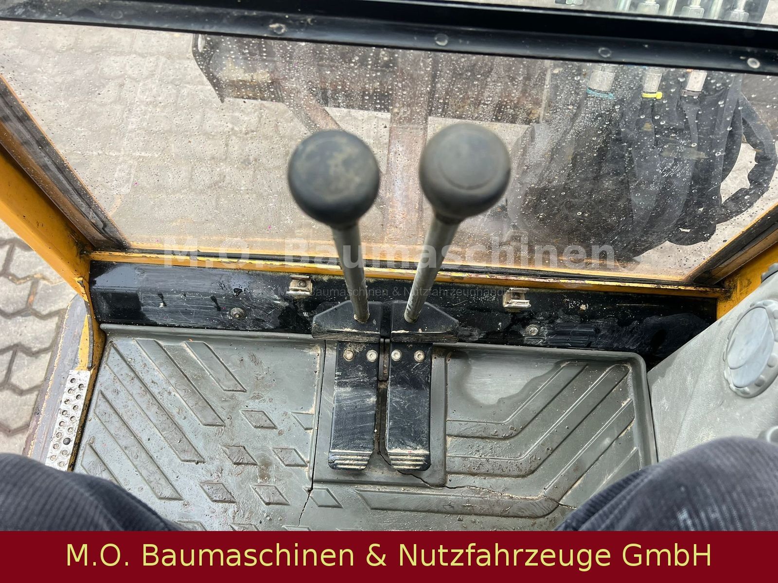 Fahrzeugabbildung Volvo Volvo ECR 28 / 2,8 t