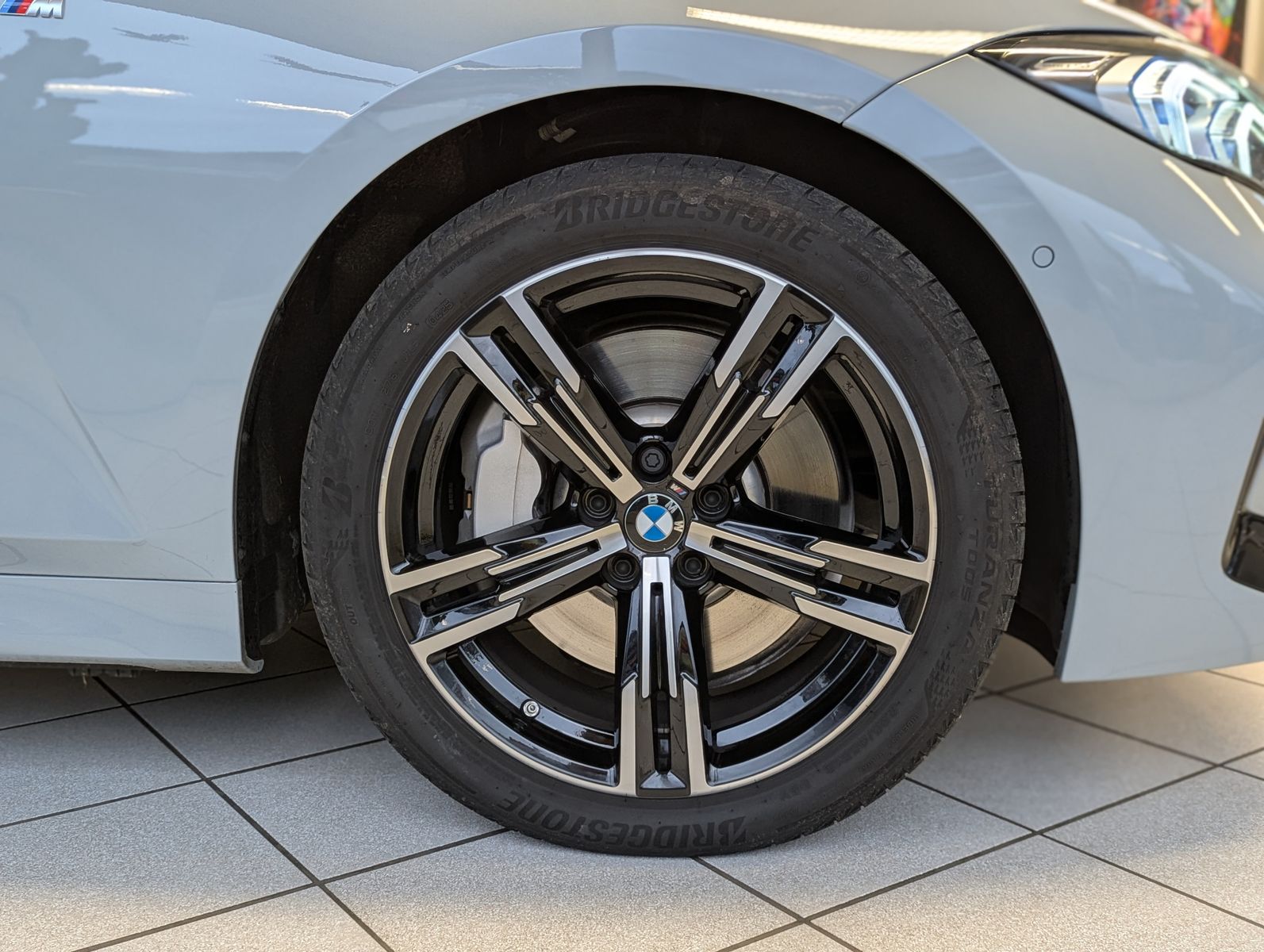 BMW 330 d xD M-Sport Pano LED-adaptiv ACC AHK - Image 10