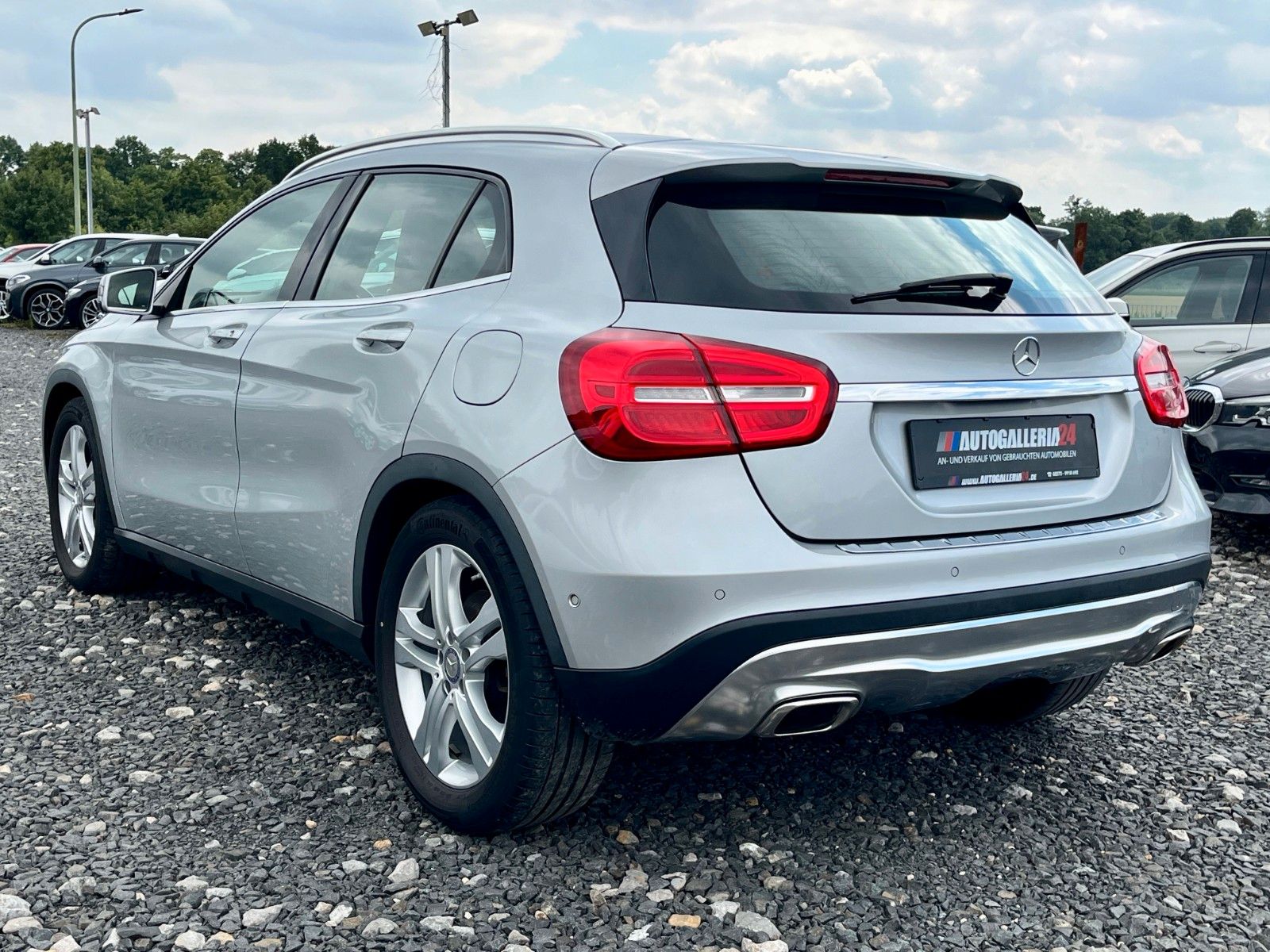 Fahrzeugabbildung Mercedes-Benz GLA 180 Urban Navi Xenon 2.HAND Leder SPORTSITZE