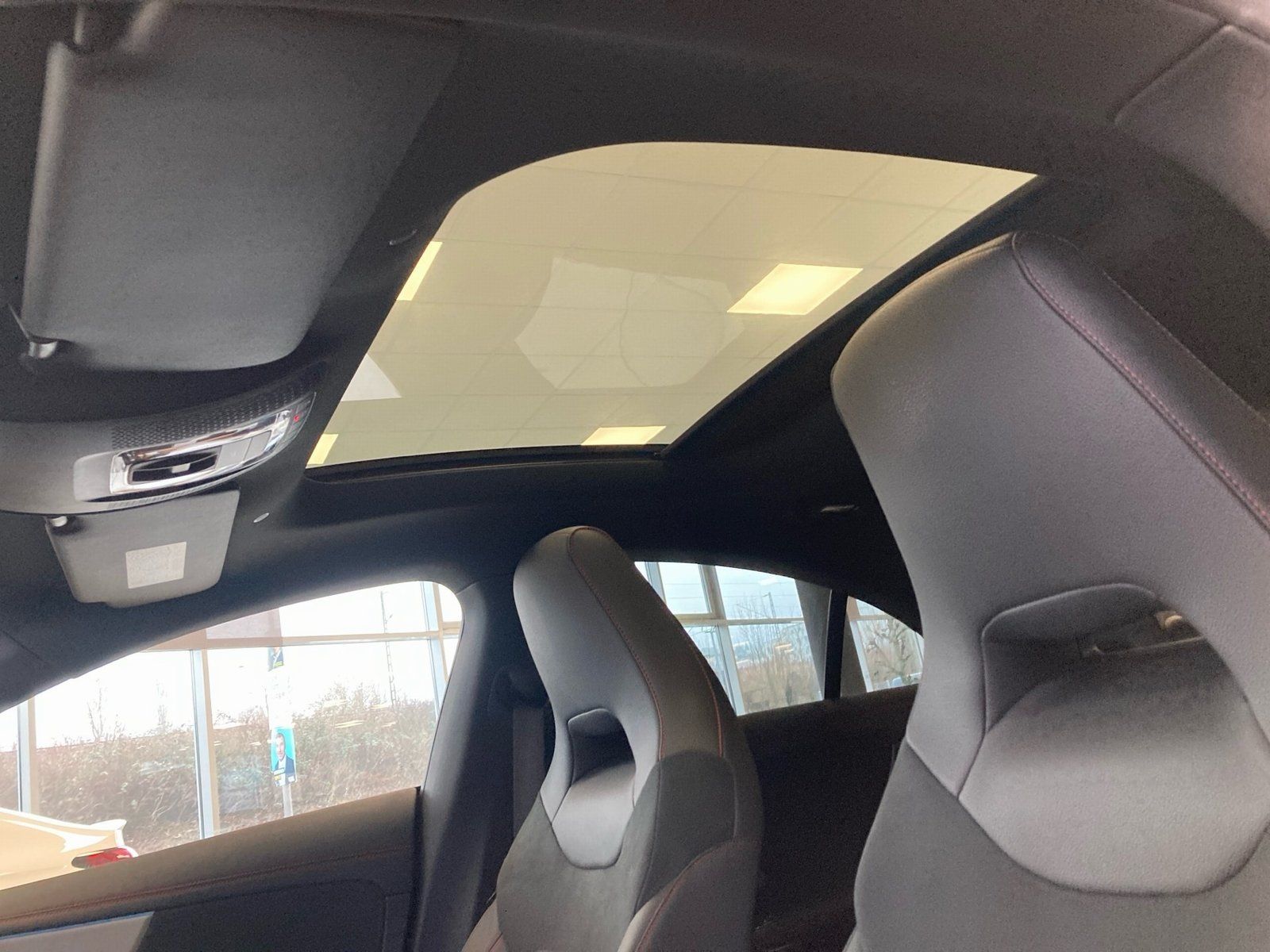 Fahrzeugabbildung Mercedes-Benz CLA 250 e AMG*Pano*Burme*MBeam*Distro*11kW*Night