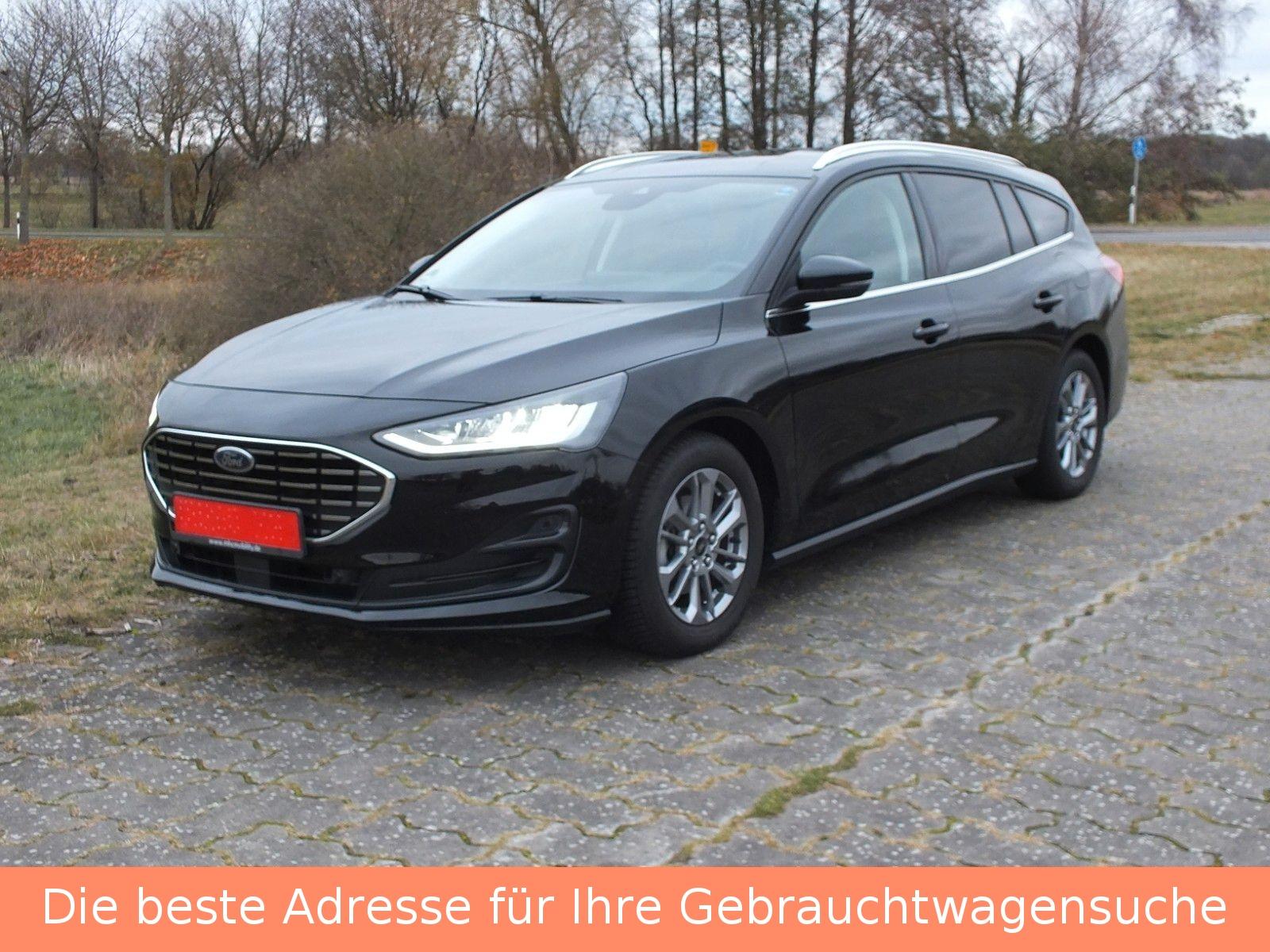 Ford Focus Turnier Titanium X  aAHK ,NAVI groß Autom.