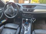 BMW X1 sdrive18i  - BMW X1: Beige