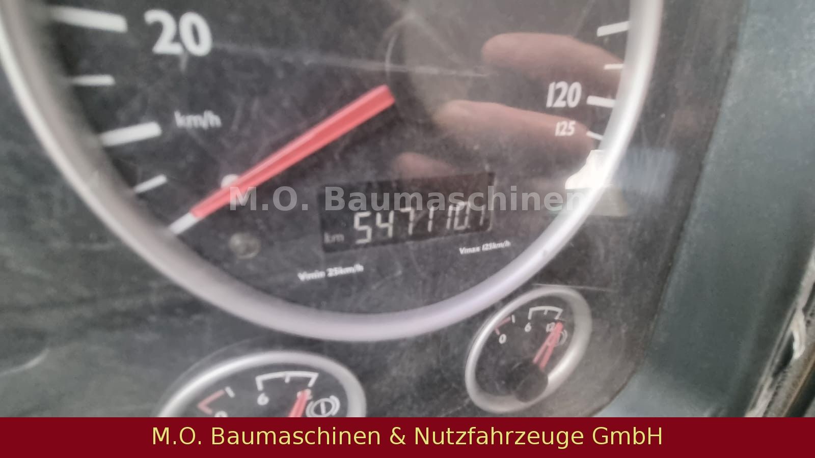 Fahrzeugabbildung MAN TGA 33.360 / 6x4 / Bordmatik /3.Seitenkipper