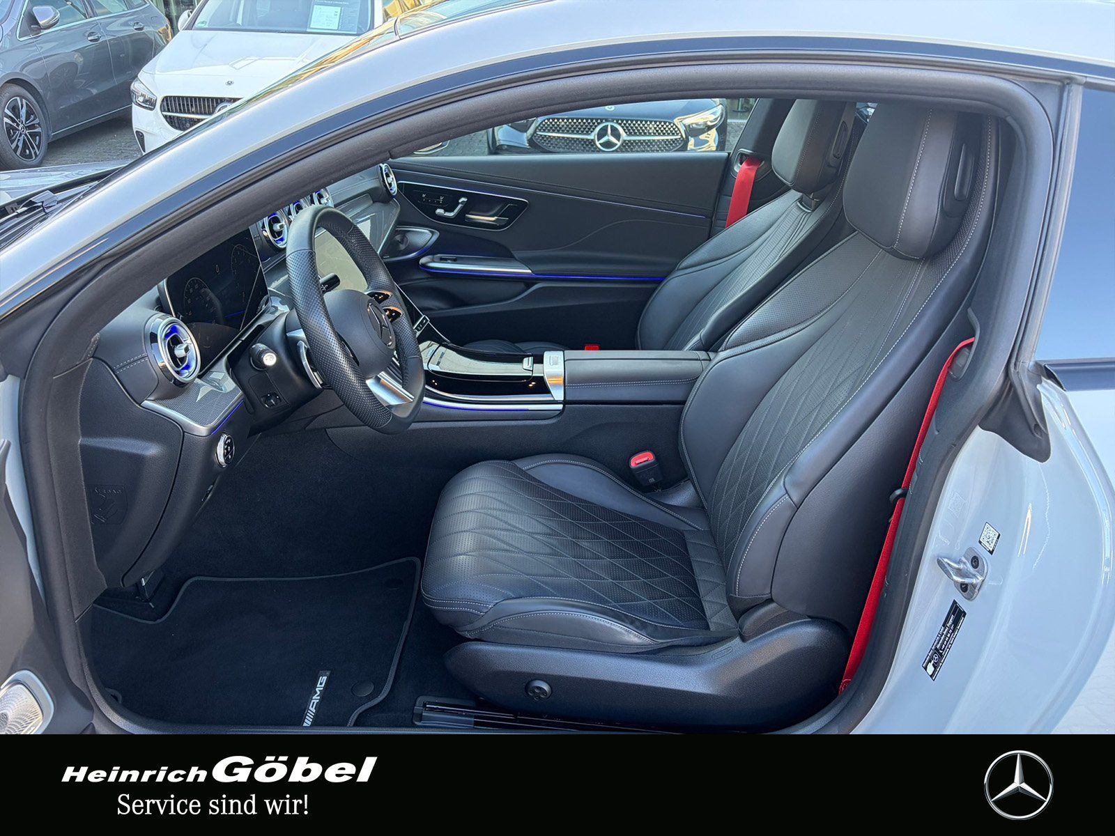 Fahrzeugabbildung Mercedes-Benz CLE 300 4M AMG*STANDHEIZ*NAPPALEDER*AHK*SITZKLIM