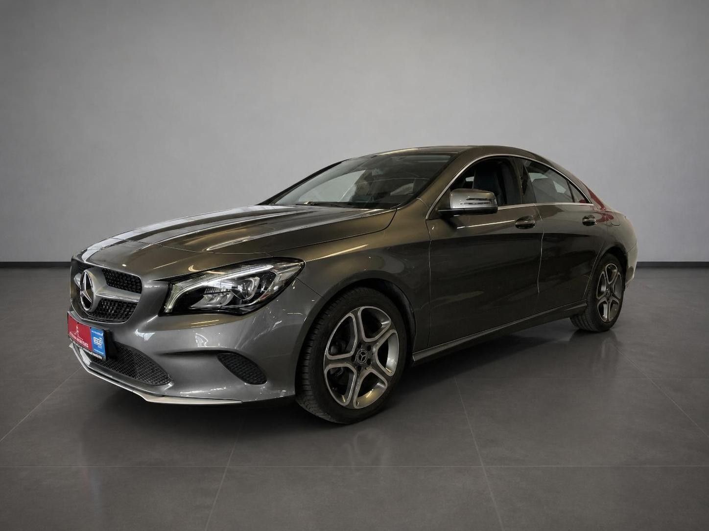 Mercedes-Benz CLA 200 Business 2. Hd BT Sport foto 3