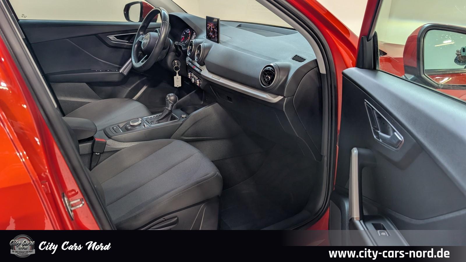 Audi Q2 basis 1.4 TFSI S-Tronic LED+MMI+TEMPOMAT+PDC