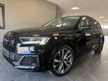 Audi Q7 - 1