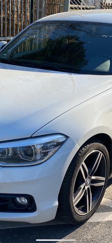 BMW 118 d Sport Line~XENON/LED~ AUTOMATIK~UNFALLFREI