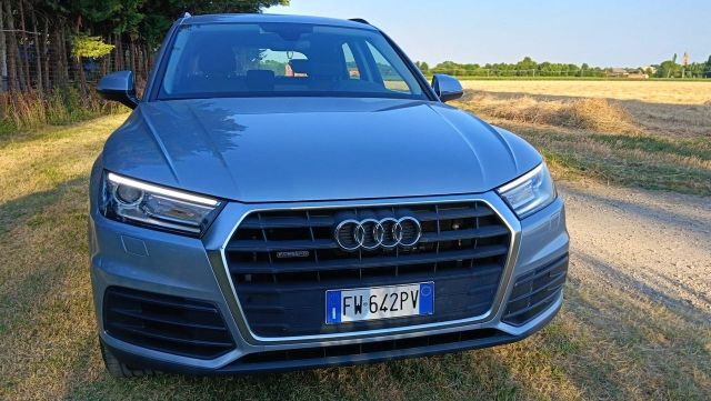 AUDI Audi Q5 2.0 TDI quattro S tronic line plus