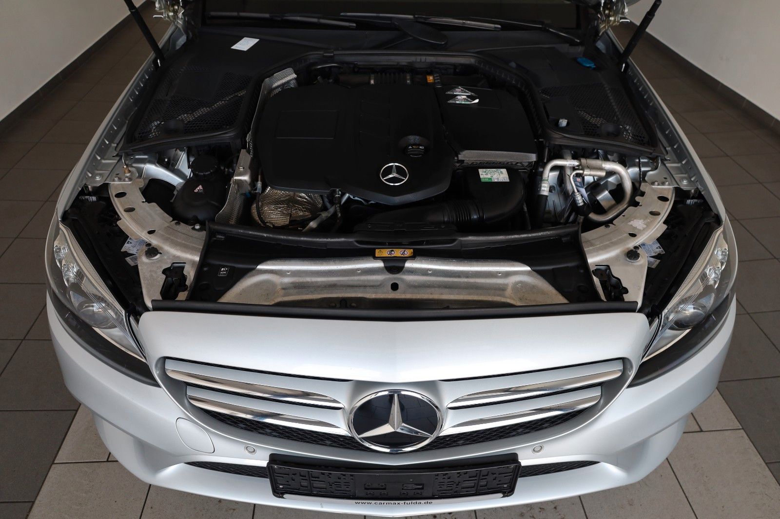 Fahrzeugabbildung Mercedes-Benz C 200d T T.Leder,Apple CarPlay,Kamera,SH,PDC,AHK