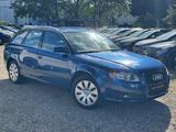 Audi A4 2.0 TÜV NEU*Klimaautom*5 Gang*SHZG*PDC - Audi A4: 2.5