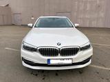 BMW 530 d Luxury Line - BMW 530 Gebrauchtwagen in Freiburg