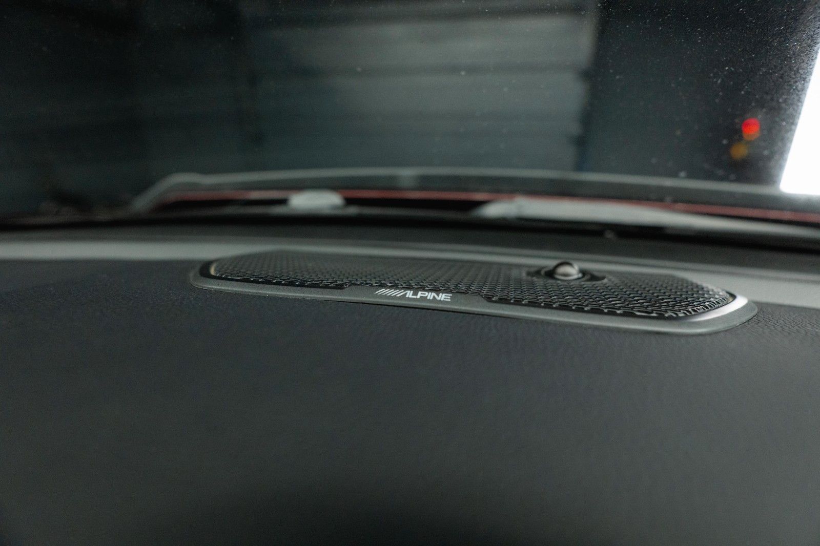 Fahrzeugabbildung Dodge RAM 5.7 V8 HEMI 4x4 NIGHT-Edition LARAMIE Sport