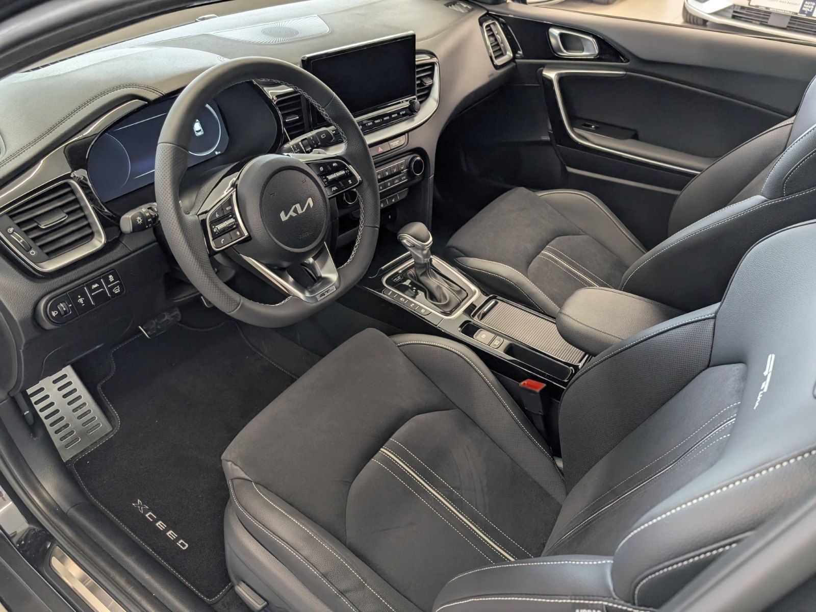 KIA XCeed  1.6 T-GDI 180 DCT7 GT-Line Leder – Bild 35
