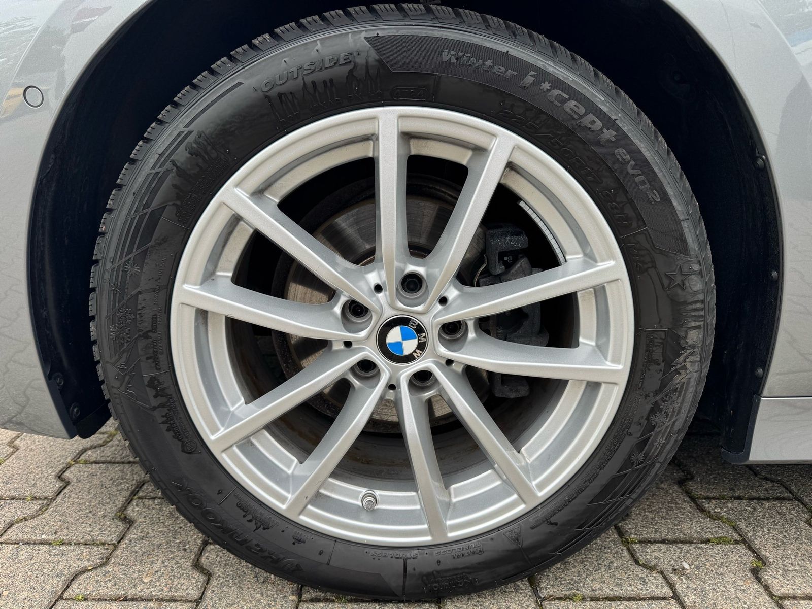 BMW 318i Touring Keyless RFK Garantie-03.2030 foto 23