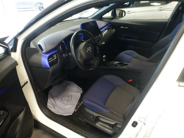 Toyota C-HR 1,8 Hybrid