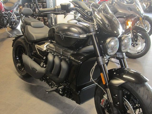 Triumph Rocket 3 Storm GT