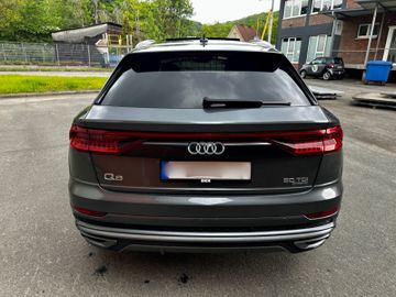 Audi Q8 - 7